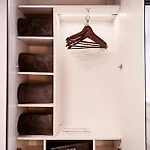 Apartamento Modern & Comfortable In The Center