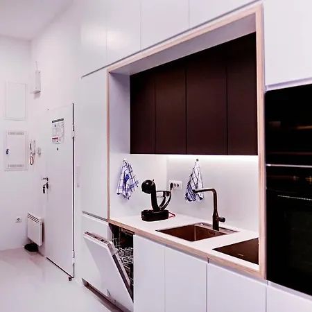 Apartment Top-notch Near Scc Shopping Center, Center, Marijin Dvor Sarajevo