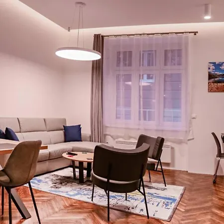 Top-notch Near Scc Shopping Center, Center, Marijin Dvor Apartment