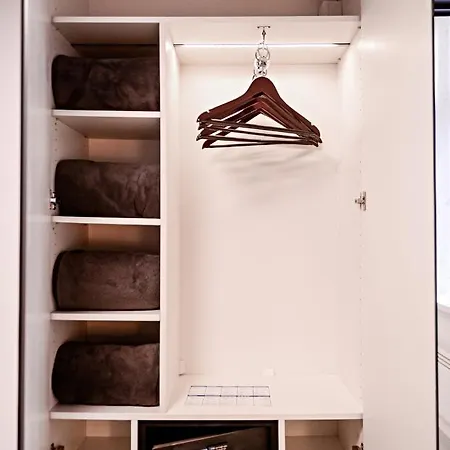 Apartment Top-notch Near Scc Shopping Center, Center, Marijin Dvor