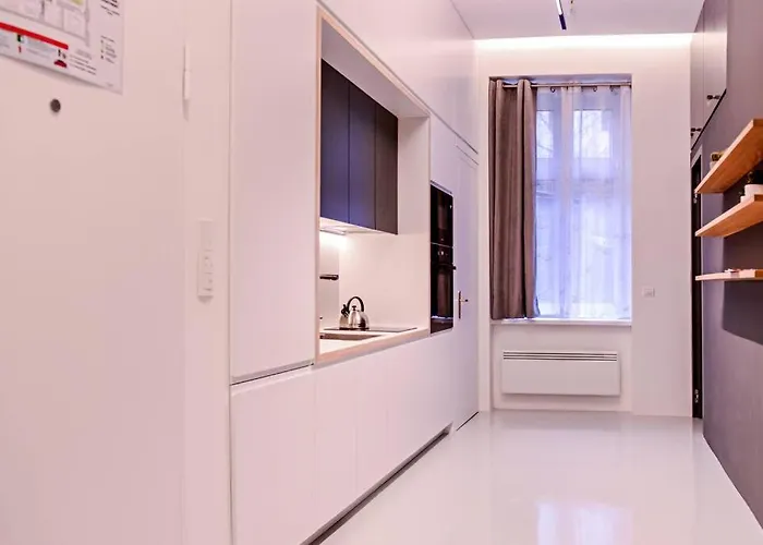 Modern & Comfortable In The Center Daire