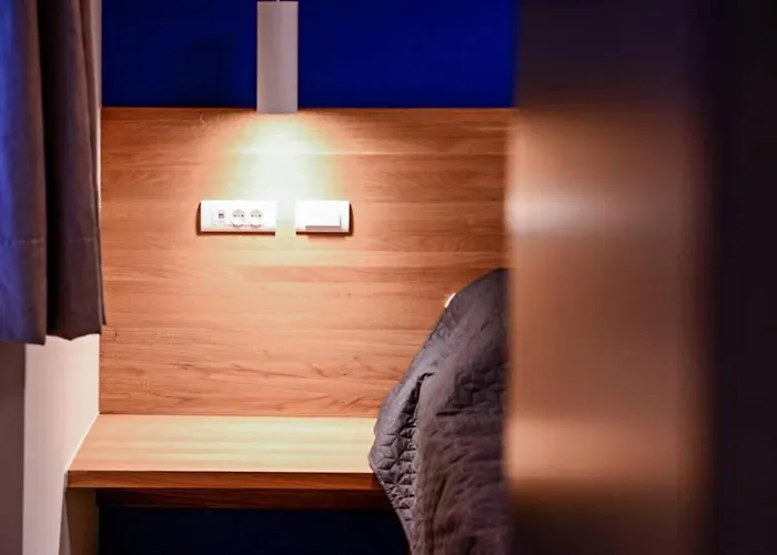 Modern & Comfortable In The Center