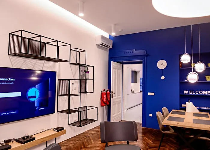 Modern & Comfortable In The Center *